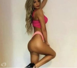 Nohayla escorts Rolling Meadows, IL