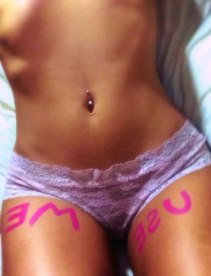 Ouiem escorts in Stephenville, NL
